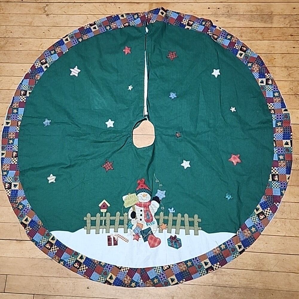 3D Christmas Tree Skirt Snowman & Gifts Patchwork Green Red Prima Creations 44"